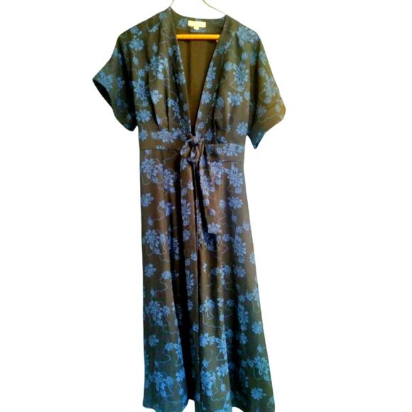 Equipment Femme floral wrap button down dress. Size 0. Like new. - Picture 1 of 7